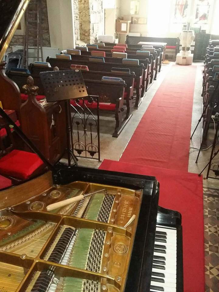 Piano disponible Tinténiac